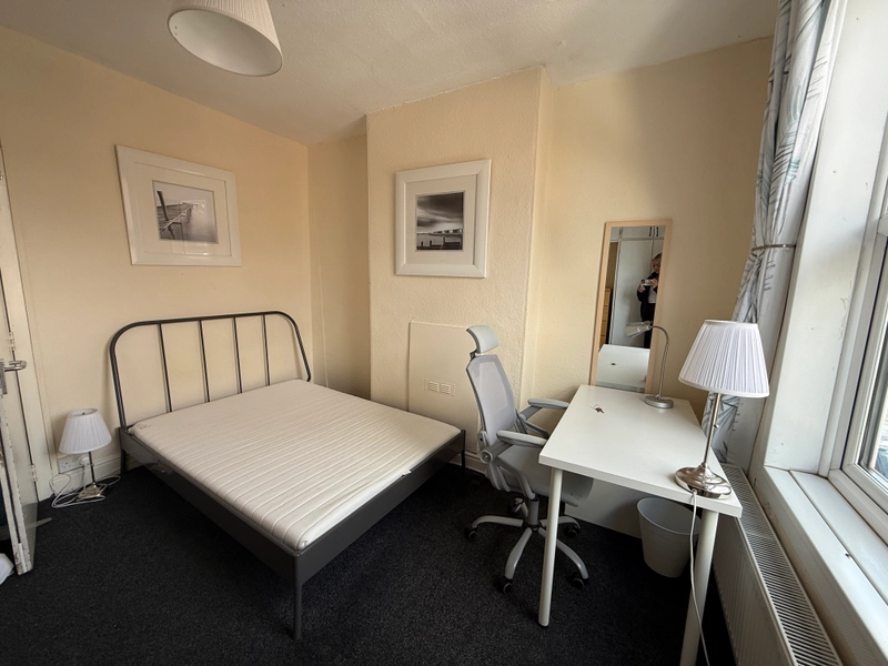 Claude Street 2 bed, 2 bath  - Spare Rooms NG7 2LA - Thumbnail 13